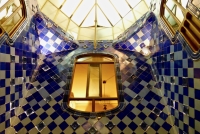 Light well, Antoni Gaudí's Casa Batlló, Barcelona
