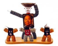 Bottle-cap figure with Mao Zedong picture and three bottle-cap finks