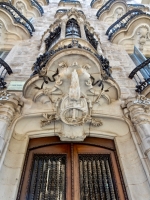 Middle faced detail, Antoni Gaudí's Casa Calvet, 1900, Barcelona
