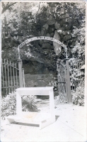 Unidentified grotto postcard