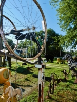 Bicycle wheel sculpture in Jack Barker\'s yard