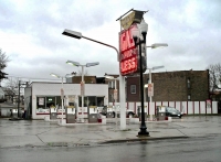Gas For Less, Lincoln Avenue, Chicago.