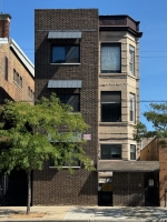 Just a touch of mansard in this ill-conceived addition to a classic Chicago three flat. Chicago, 2024