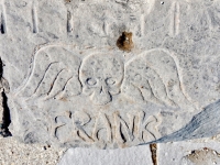 Winged skull Frank, carved by Luke Muzyka in 2012. Chicago lakefront stone carvings, between 45th Street and Hyde Park Blvd. 2018