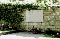 Site where the communards were shot in 1871, Pere Lachaise Cemetery, Paris