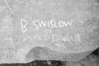 Bswislow hearts Janet Emma, detail, made during the Oct. 9, 2022, Promontory Point carving workshop. Chicago Lakefront stone carvings, Promontory Point. 2022