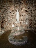 The Ten Commandments, Father Paul Dobberstein's Grotto of the Redemption, West Bend, Iowa, 1912-1954