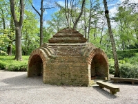 Tiny chapel in the University of Warsaw Botanic Garden