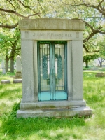 Rosehill mausoleum: Julian H. Manheimer (1877-1945)