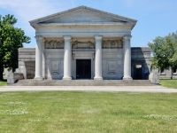 Front of the 1914 mausoleum at Rosehill.