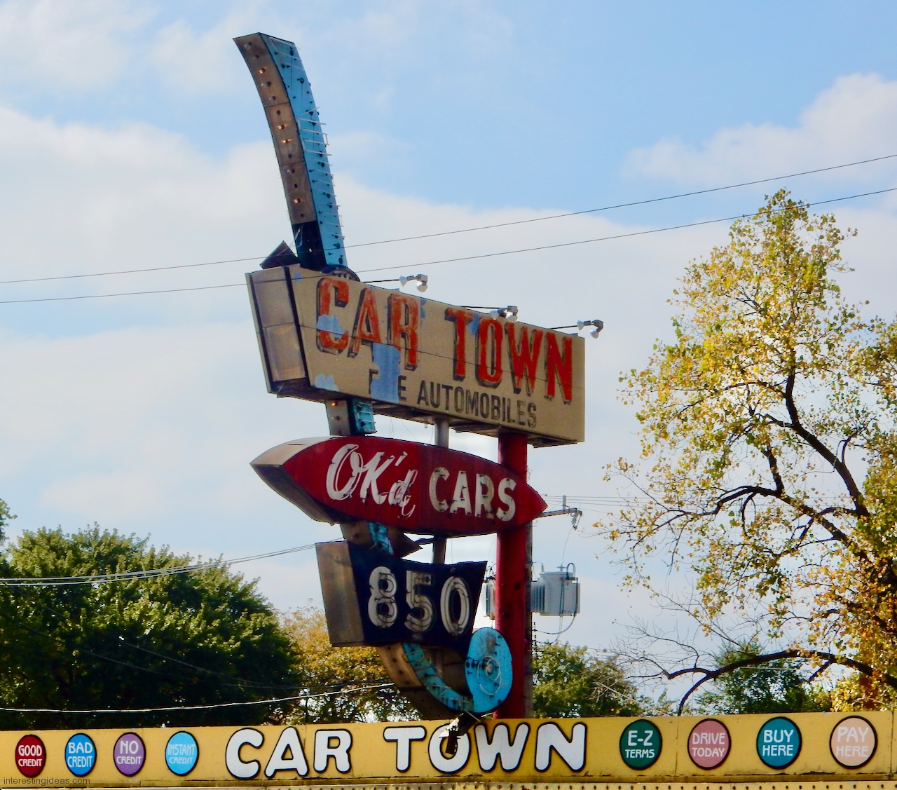 Neon signage at Car Town, Chicago-roadside art